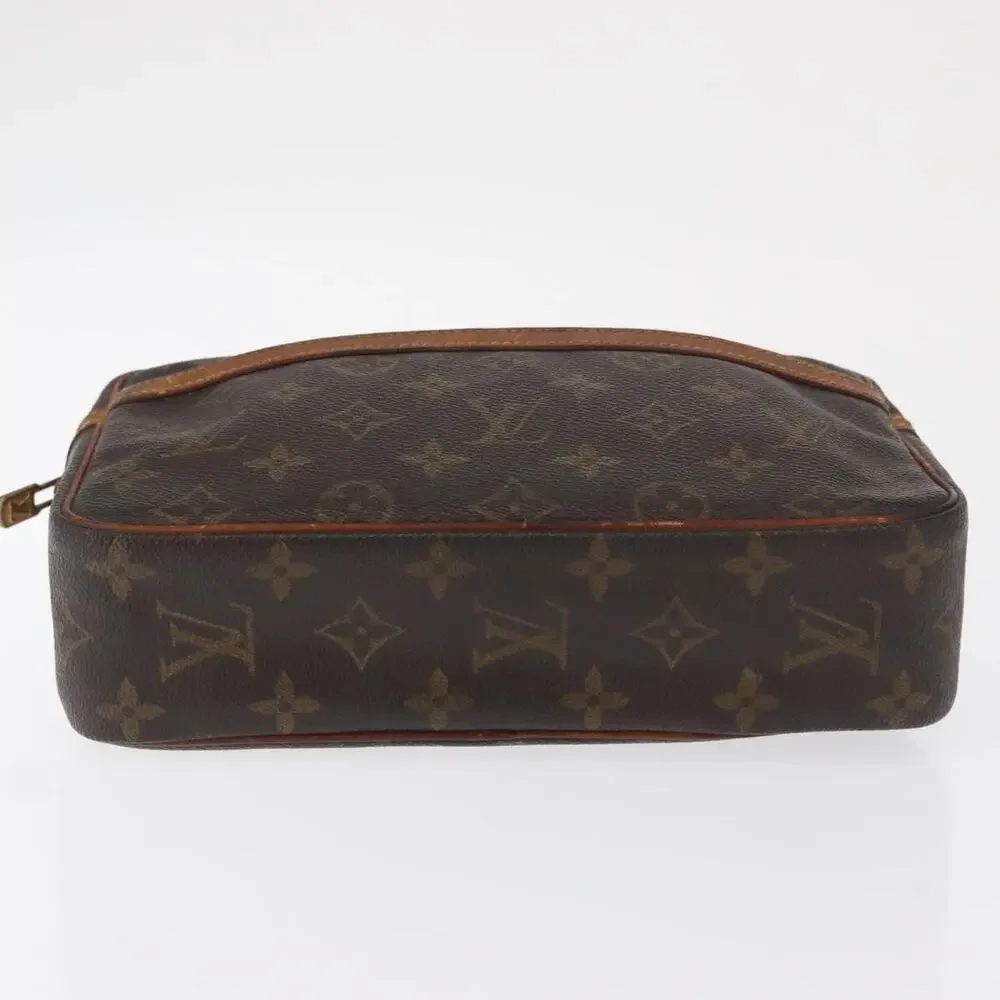 Louis Vuitton height width